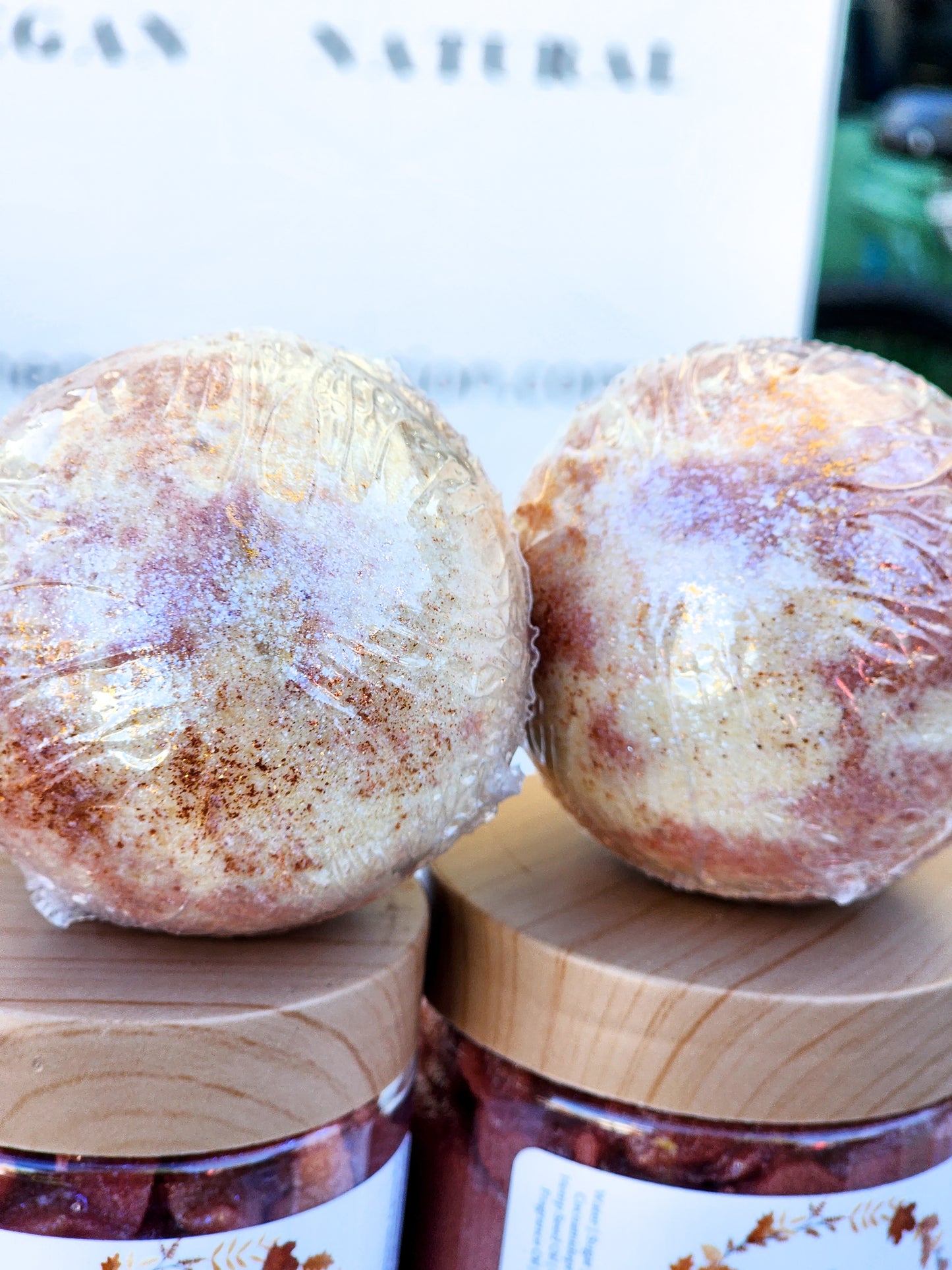 Dusted Apples Bath Bomb Milk Bath