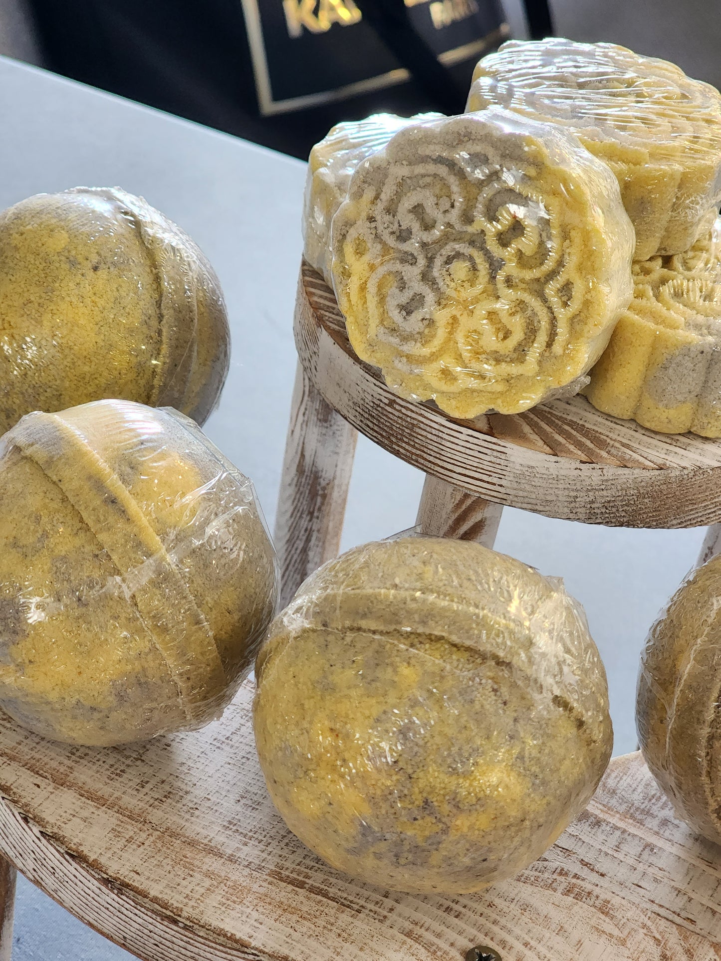 Chamomile Garden Bath Bomb Milk Bath