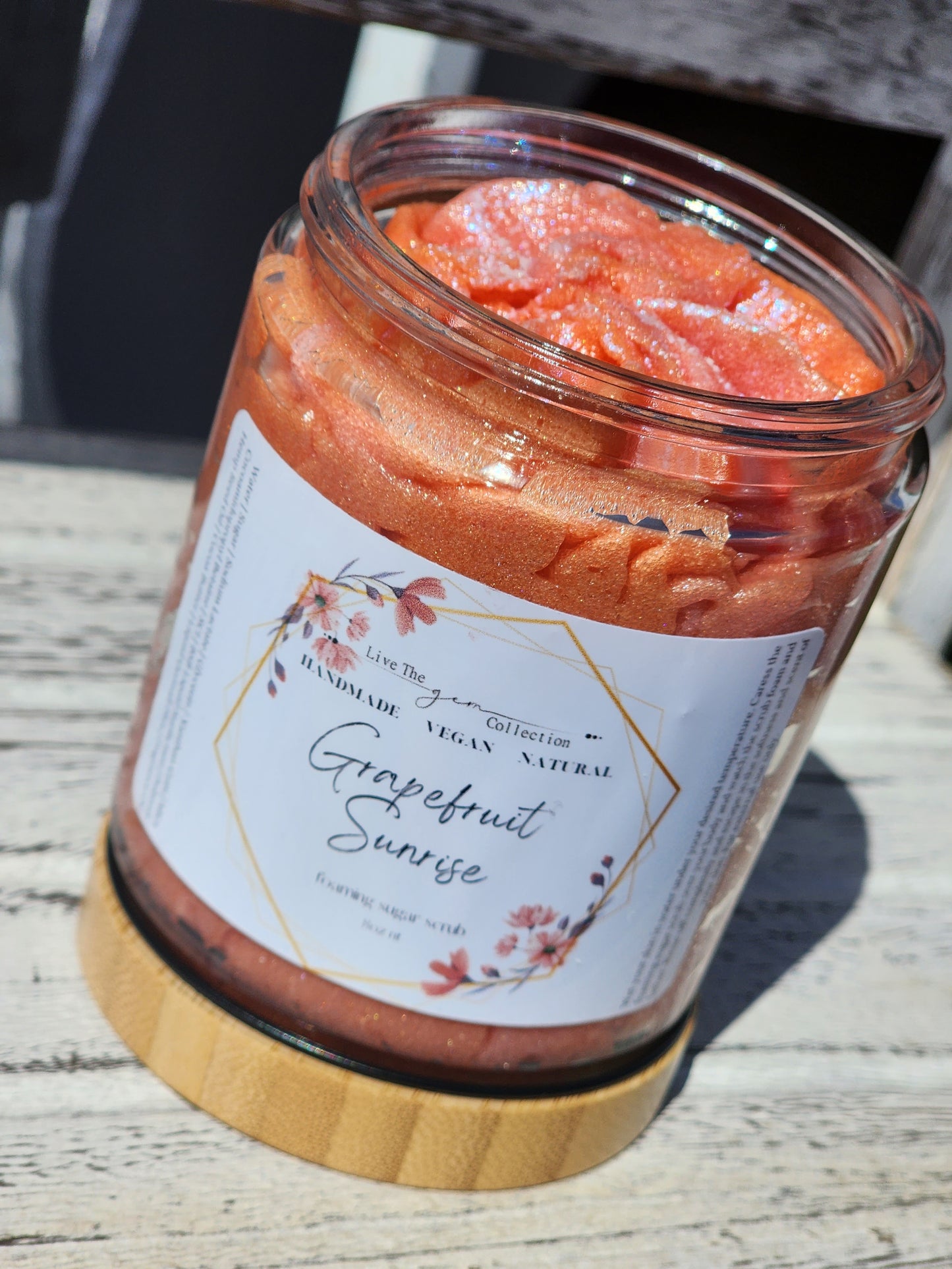 Grapefruit Sunrise Foaming Sugar Scrub