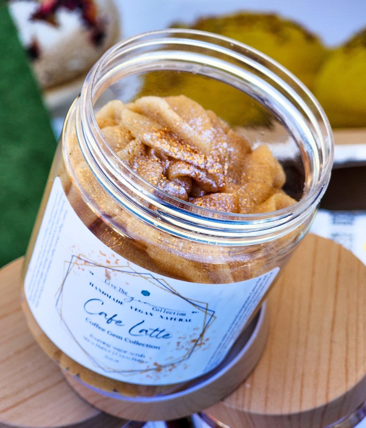Cafe Latte Foaming Sugar Scrub