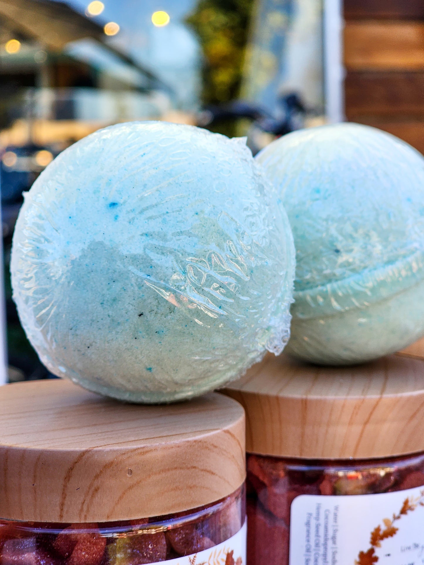 Frozen Snowflake Bath Bomb